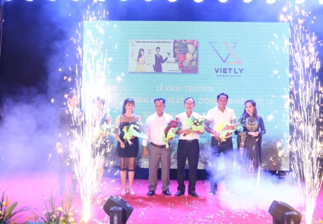 Tổ chức lễ khai trương Công ty suất ăn công nghiệp Bình Dương